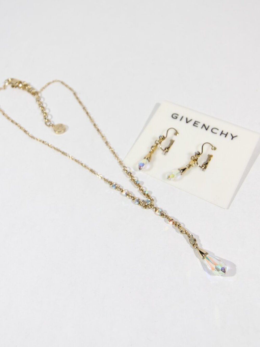 Vintage GIVENCHY Gold-Tone Crystal Y Drop Adjustable Chain Necklace & Earrings - Picture 3 of 10